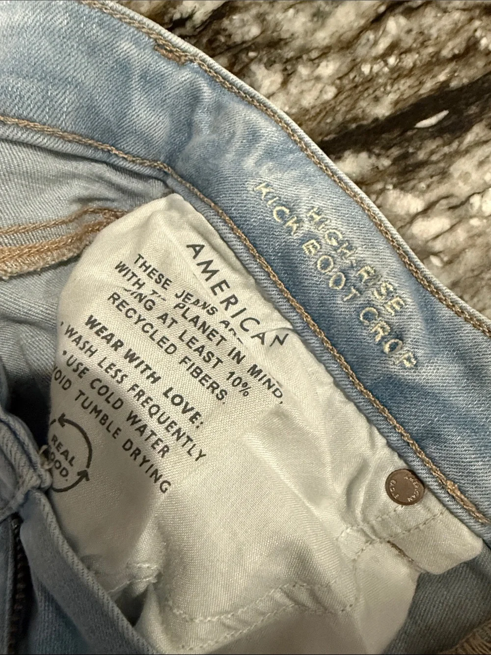 American Eagle Outfitters Light Wash High Rise Kick Boot Cropped Stretch Sz 8 - Picture 2 of 9